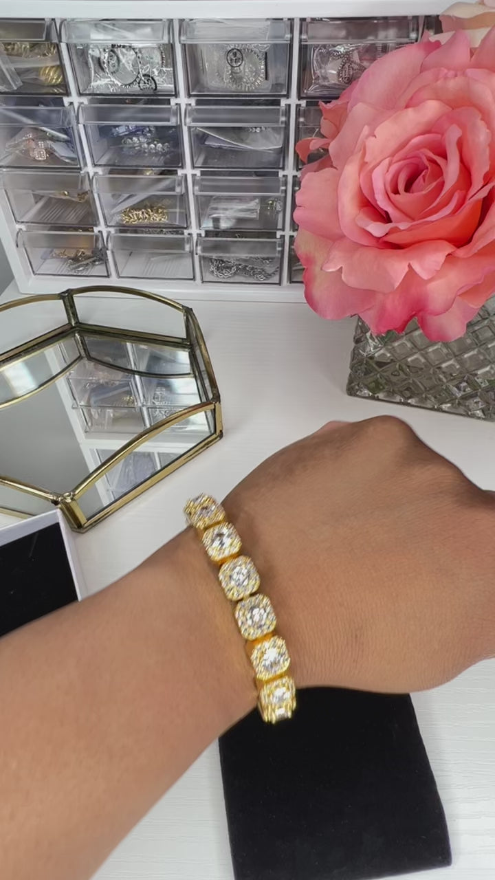 Glitz Square Bracelet – Ahlor Boutique